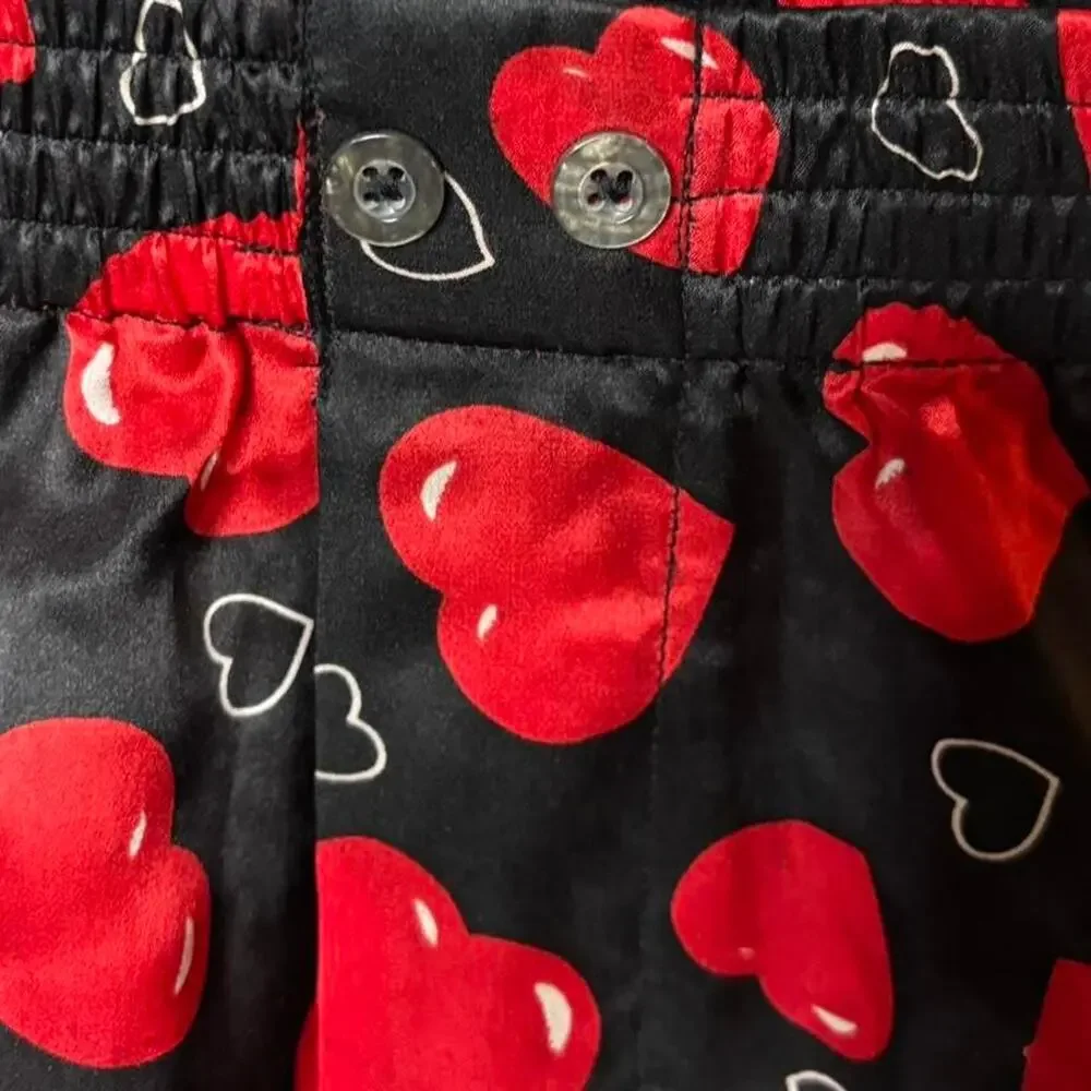 VTG Cezani 100% Silk Boxer Shorts XL - Red Hearts Print - NWT